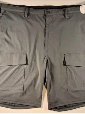 STYLUS Men's Cargo Shorts in Charcoal Gray